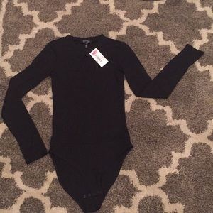 NWT Jessica Simpson size small bodysuit snap